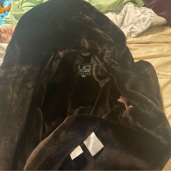 Plush Warm Brown Hooded Jacket Reasonable offers👍 - Picture 15 of 16